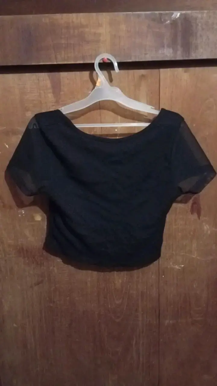 Top negro - 2