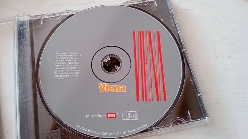 CD Viena reedicion 2006 Serie Rock Chileno 80's - 4