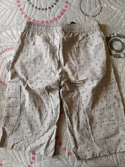 Pantalones cortos y largo de niño - miniatura 4