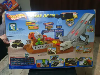 Pista Hot Wheels Slime Arena Monster Jam - miniatura 2