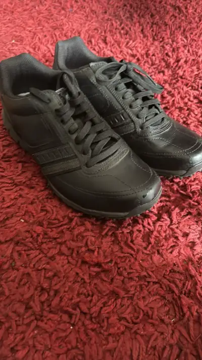 Zapatillas deportivas negras para hombre - miniatura 1