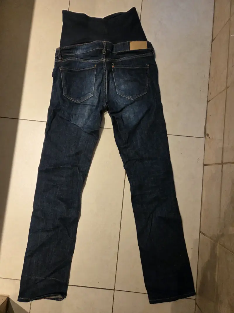 Jeans maternales azul oscuro con pretina elástica - 2