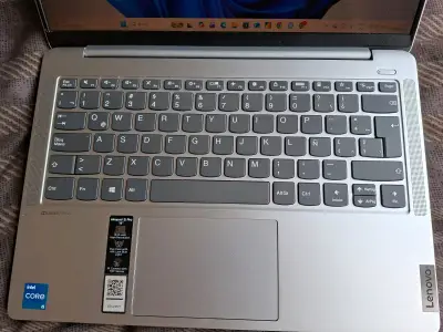 Laptop Lenovo Ideapad 5i Pro - miniatura 1