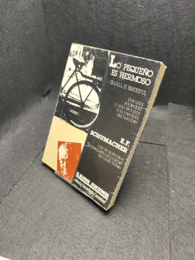 Libro 'Lo Pequeño es Hermoso' de E.F. Schumacher - miniatura 3