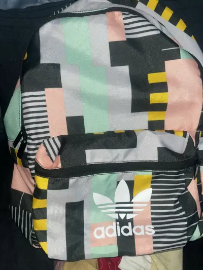 Mochila Adidas estampado geométrico multicolor - miniatura 1