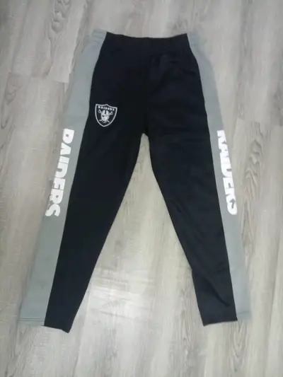 Conjunto deportivo Raiders NFL negro y gris - miniatura 2