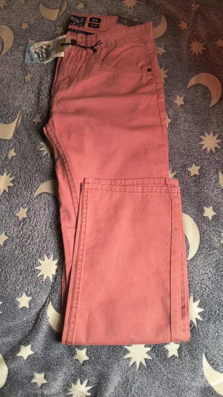 Jeans rosados Maui and Sons para hombre - 2