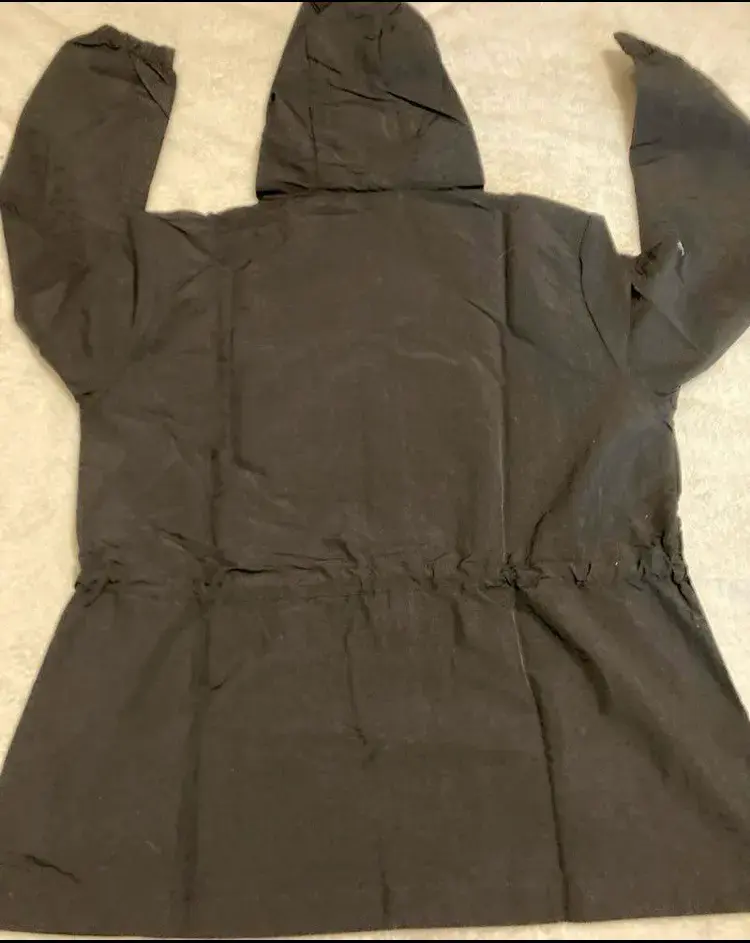 Chaqueta Negra Ellesse Yasna con Capucha - 6