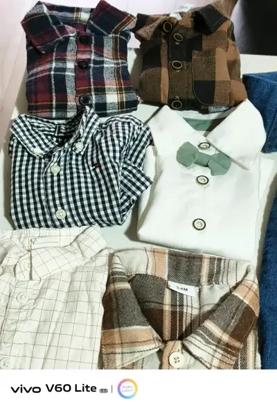 Lote de ropa y zapatos para bebé - miniatura 5