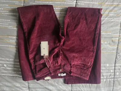 Pantalones de pana burdeos para mujer - miniatura 2