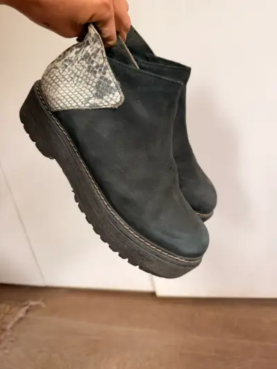 Botines de cuero negro Luau Shoes talla 40 - miniatura 2