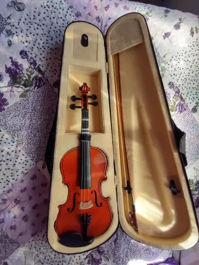 Violín 3/4 con estuche y arco para principiantes - miniatura 3