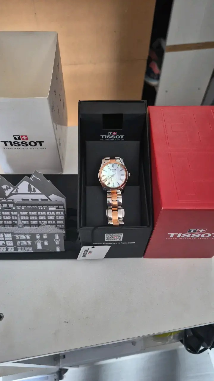 Reloj Tissot de Acero Inoxidable Bicolor - 2