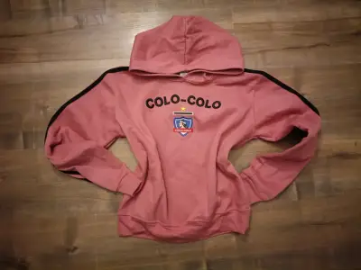 Polerón rosado Colo-Colo con capucha - miniatura 4