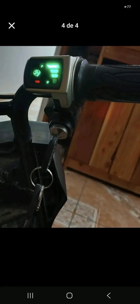 Scooter eléctrico con luces LED y asiento - 3