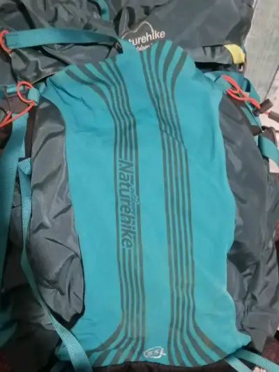 Mochila de senderismo Naturehike verde petroleo - miniatura 2