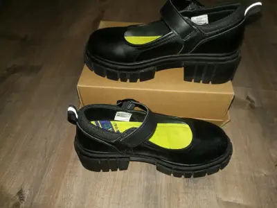 Zapatos escolar negros para niña con suela gruess - miniatura 6