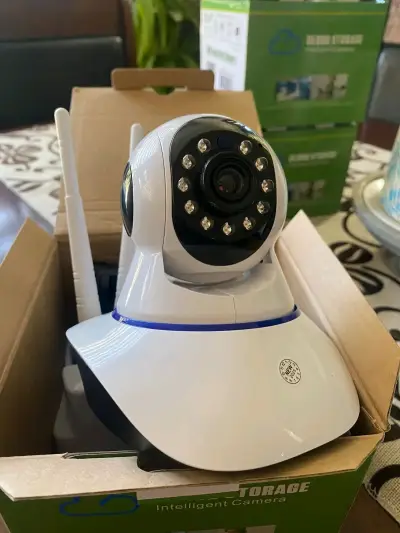 Cámara de Seguridad IP con Visión Nocturna - miniatura 1
