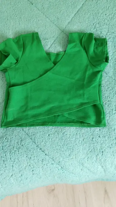 Crop top verde Forever 21 para mujer - miniatura 2