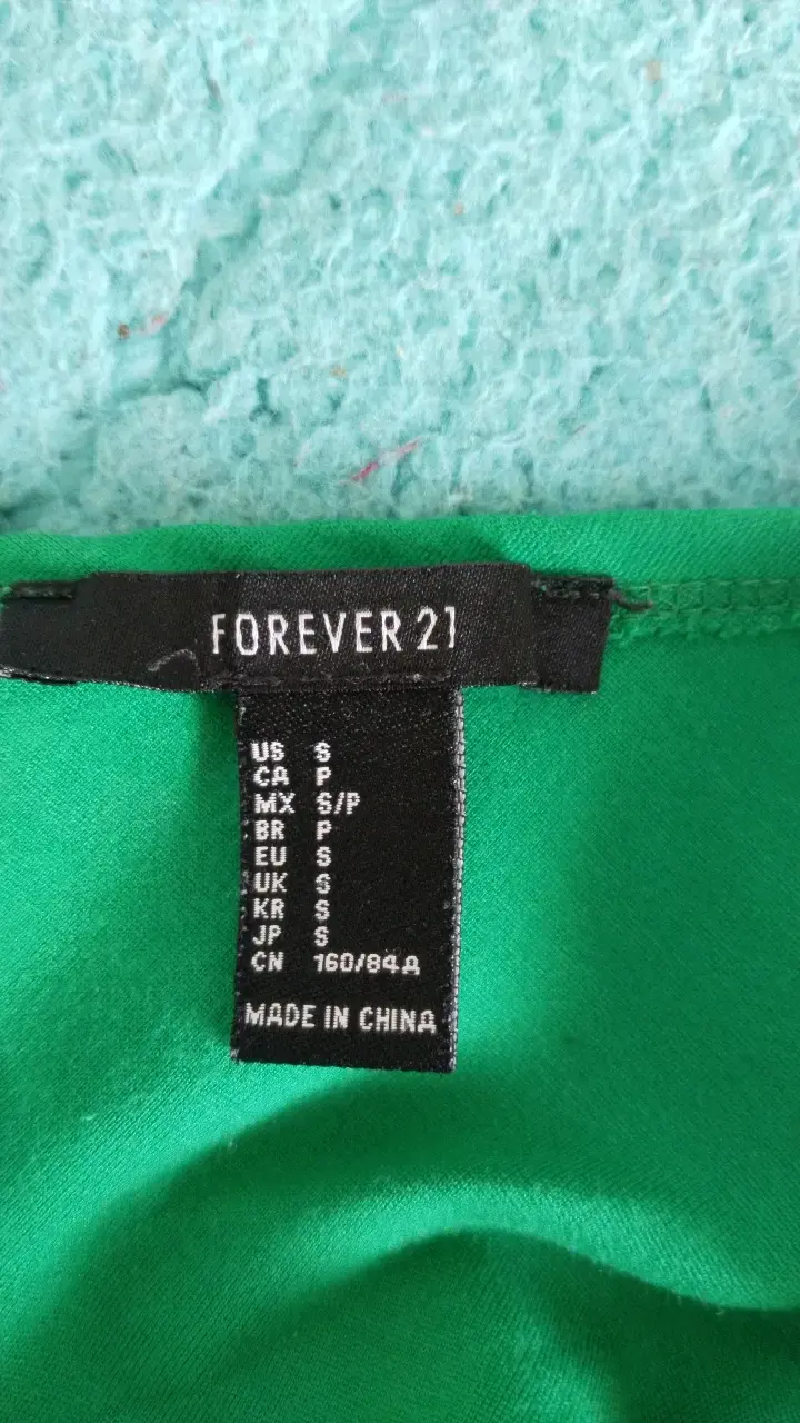 Crop top verde Forever 21 para mujer - 3