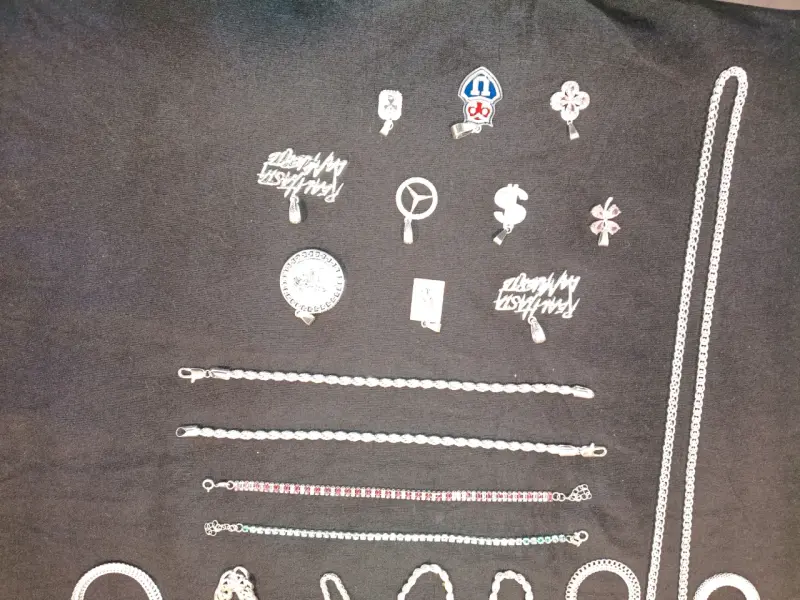 Lote de joyería de plata con collares y pulseras - 3