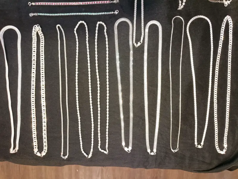 Lote de joyería de plata con collares y pulseras - 5