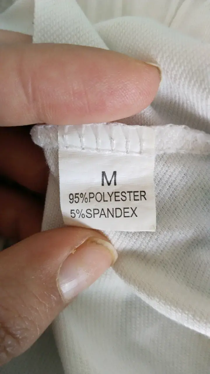 Shorts deportivos blancos con ribete negro - 3