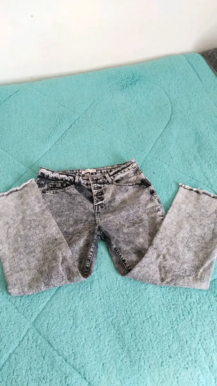 Jeans grises desgastados para mujer talla 40 - 1