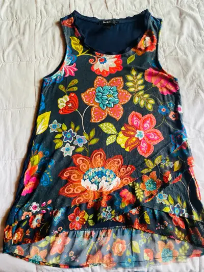 Blusa sin mangas floral Desigual - miniatura 1