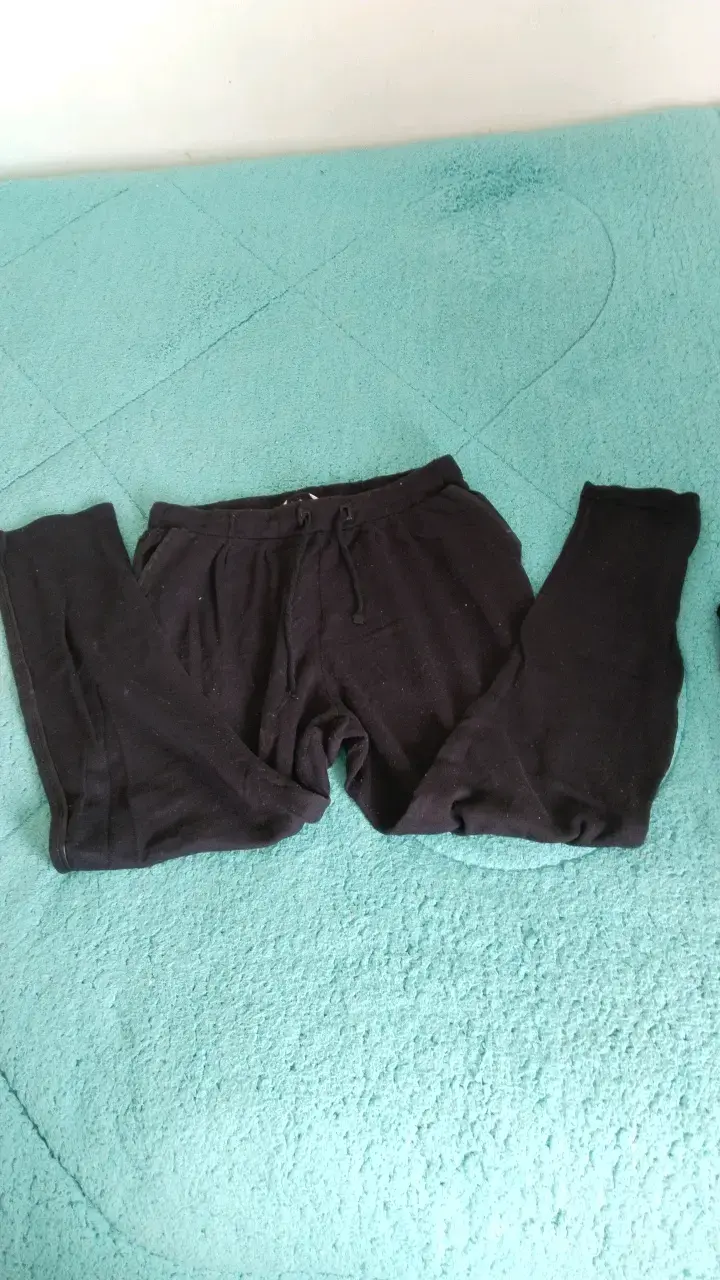 Pantalones deportivos negros Alaniz talla M