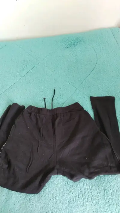 Pantalones deportivos negros Alaniz talla M - miniatura 2