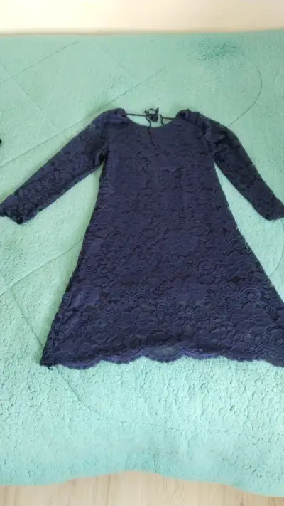 Vestido de encaje azul marino para mujer - miniatura 1