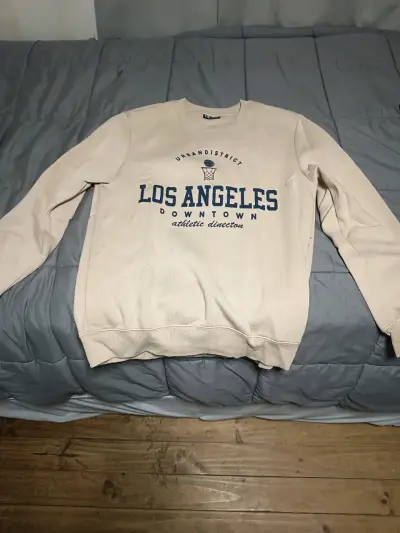 Polerón beige Los Angeles estilo urbano - miniatura 1