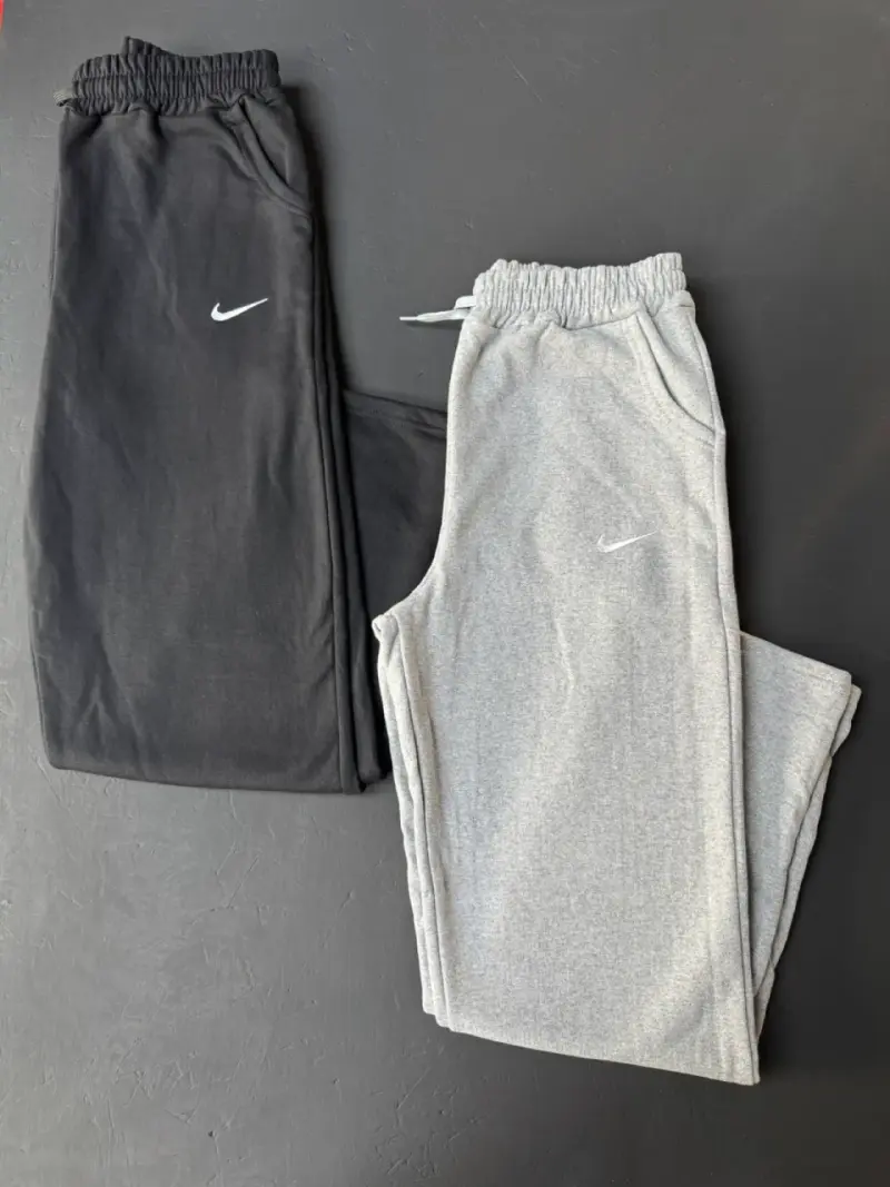 Pantalones deportivos Nike negros y grises - 2