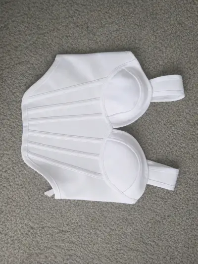 Corset blanco con tirantes ajustables - miniatura 1