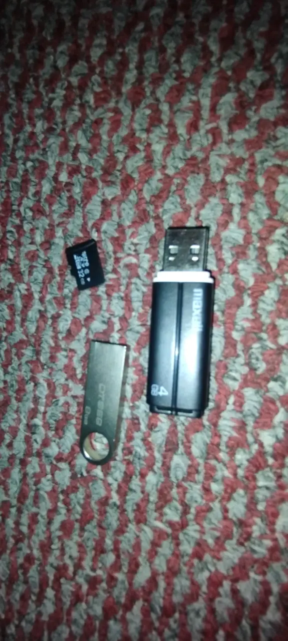 PS2 Slim 90010 + Memoria externa + Juego original - 4