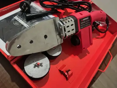 Máquina de Soldar Tubos Kommberg con Accesorios - miniatura 1