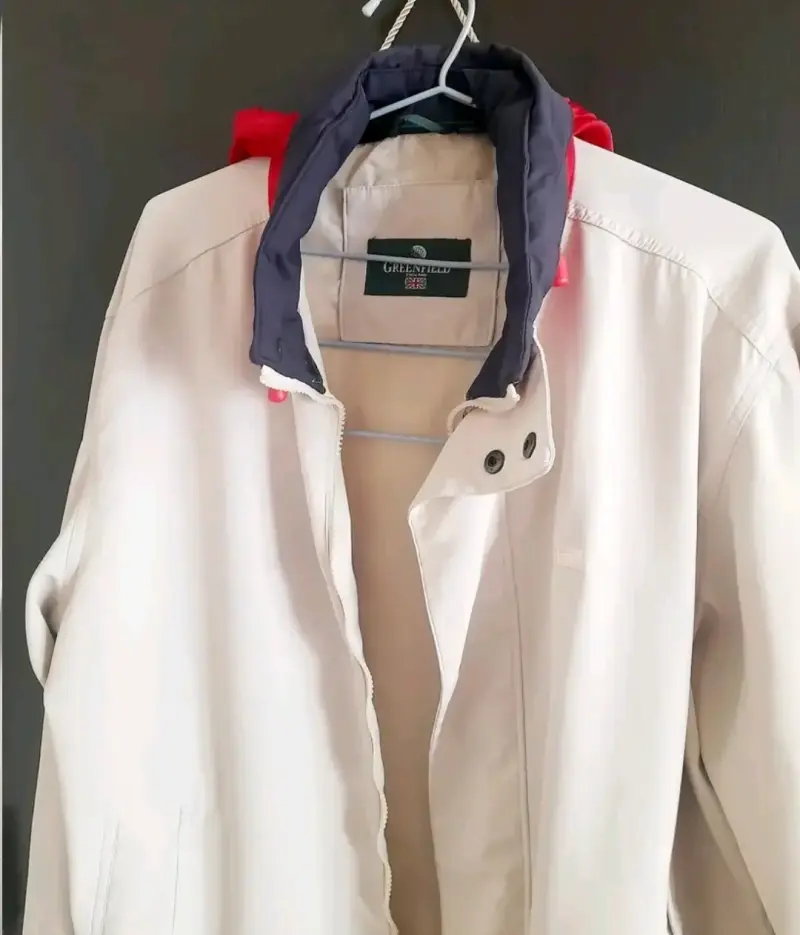 Chaqueta Greenfield beige con capucha - 5