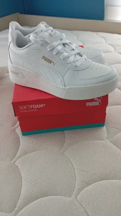 Zapatillas blancas Puma SoftFoam para hombre - miniatura 1