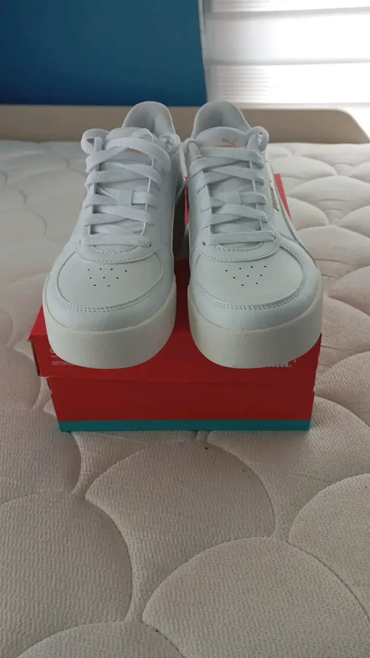 Zapatillas blancas Puma SoftFoam para hombre - 2