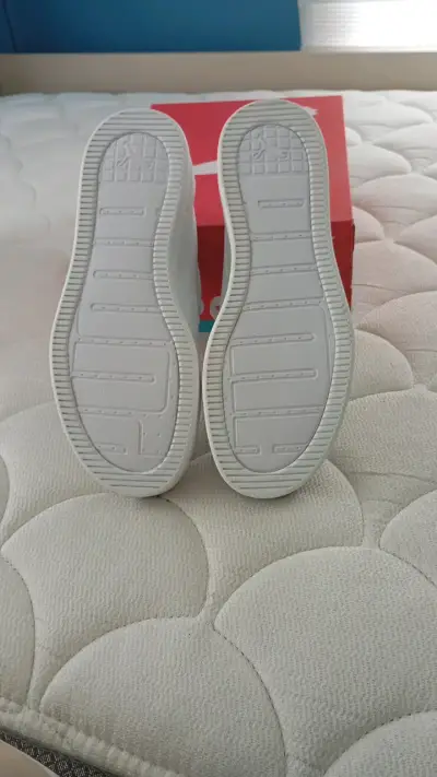 Zapatillas blancas Puma SoftFoam para hombre - miniatura 3