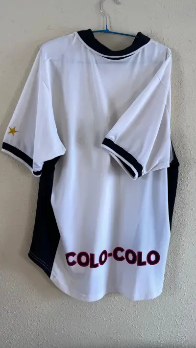 Camiseta Colo-Colo Nike blanca talla LL-XL - miniatura 2