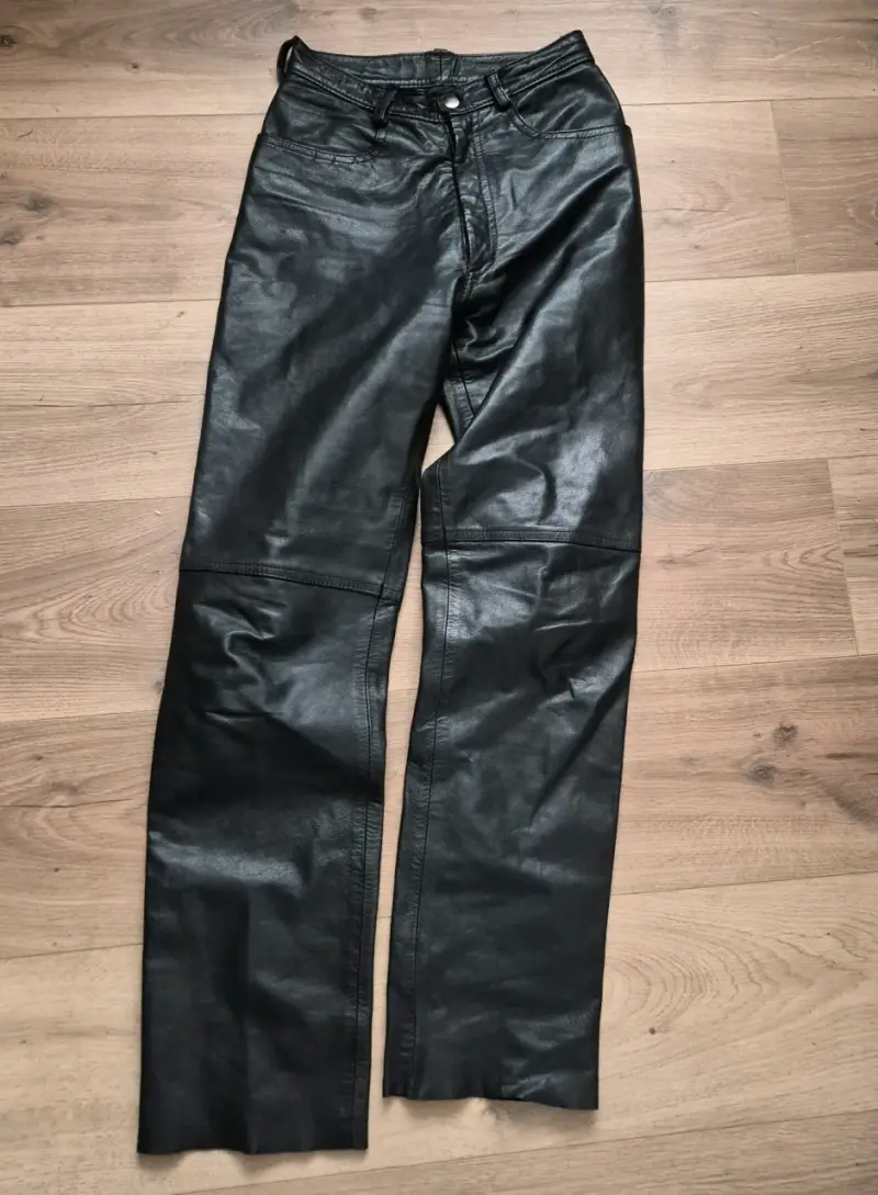 Pantalones de cuero negro talla 38 - 1