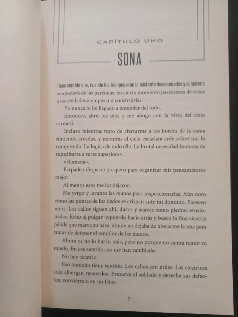 Libro Gearbreakers Rebelión de Zoe Hana Mikuta - 3