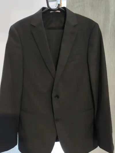 Traje formal marca TRIAL para hombre - miniatura 1