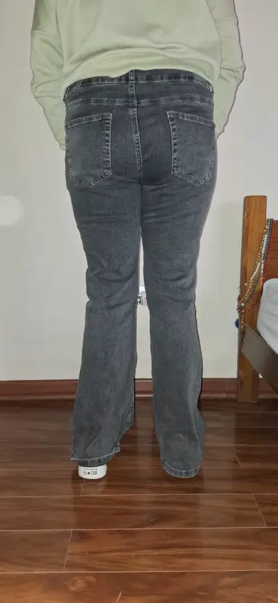 Jeans acampanados gris oscuro con cordones opposit - miniatura 2