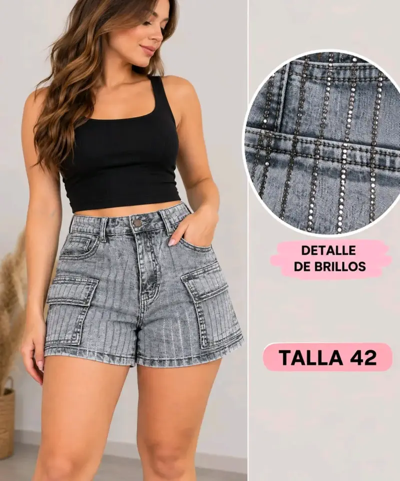 Shorts de mezclilla con brillos talla 42