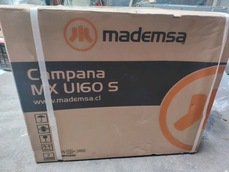 Campana extractora Mademsa MX U160 S nueva