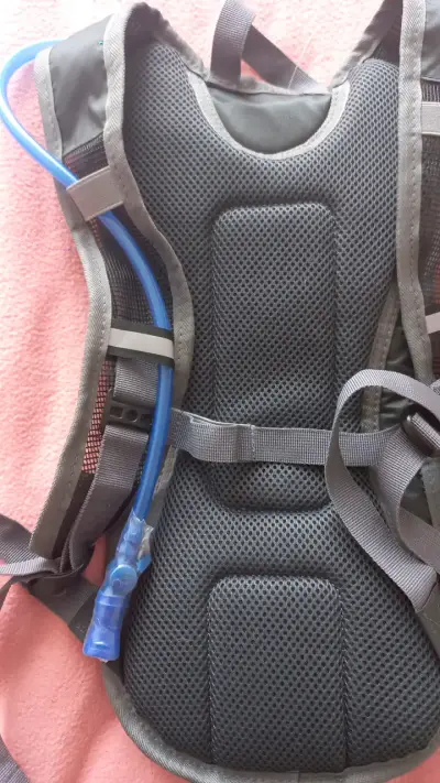 Mochila de Hidratación Altitude Negra con De - miniatura 4