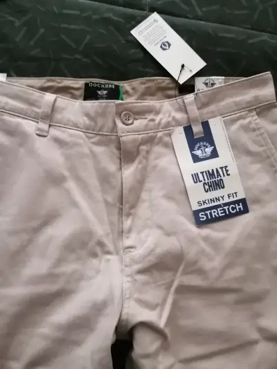 Pantalones Dockers Ultimate Chino Skinny Fit Beige - miniatura 1